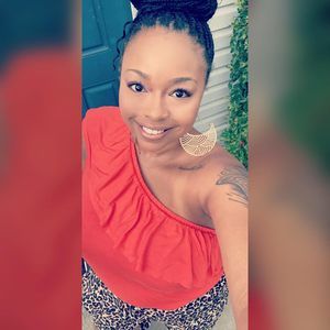 Meet your Posher, Erika